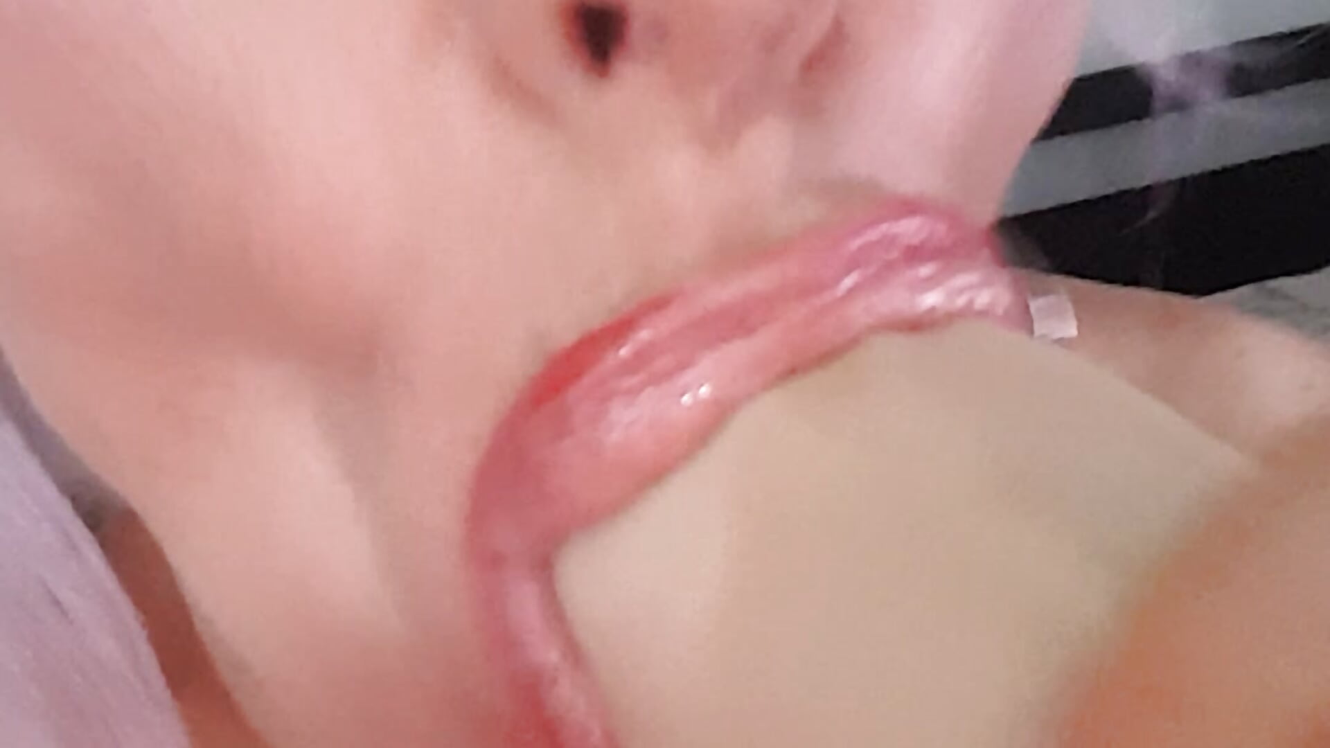 sloppy blowjob - video by HoneyLara cam model