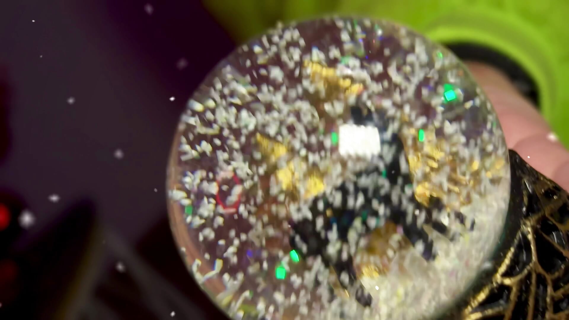 Christmas tree decorations in time-lapse photography - video by MilanaPrice cam model