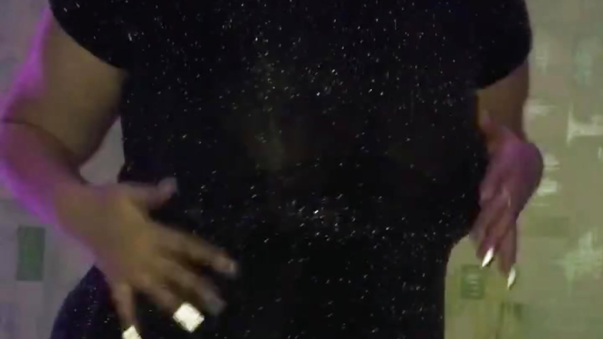 Halloween - video by LillianKim cam model