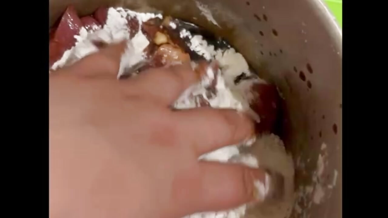 Cooking - video by LillianKim cam model