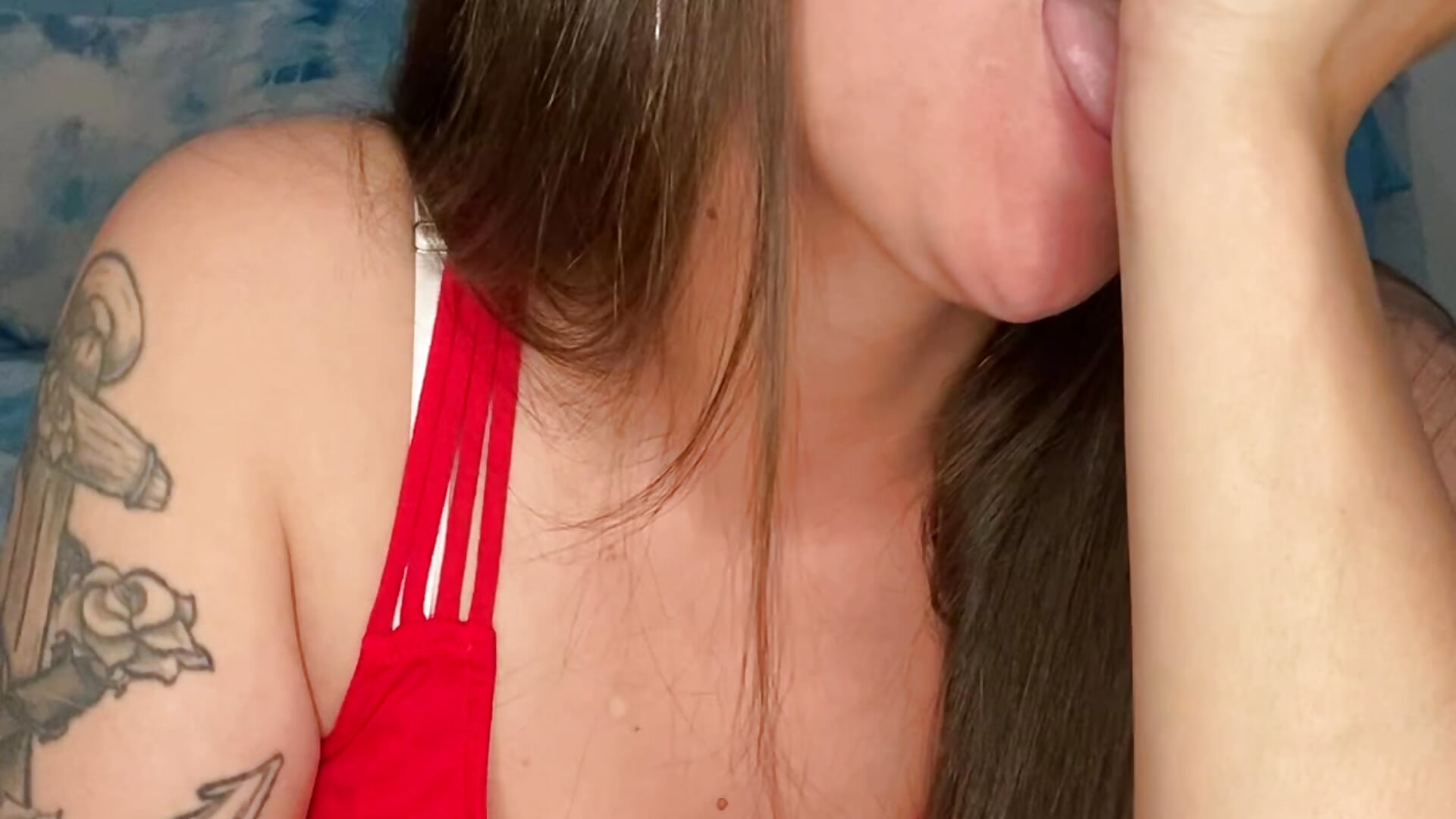 Let Me Kiss You - video by AngelSinz69 cam model