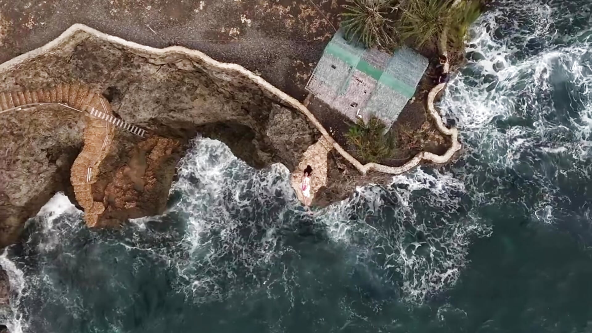 Cool island vibe🌊❤️🇵🇭 - video by AsianSweetMilf cam model