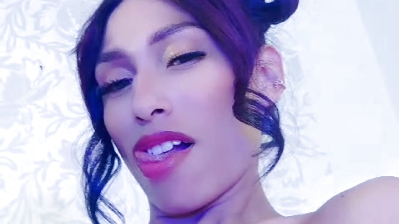 WhatsApp Video 2024-05-07 at 10,03,34 AM - video by Corina_Ts cam model