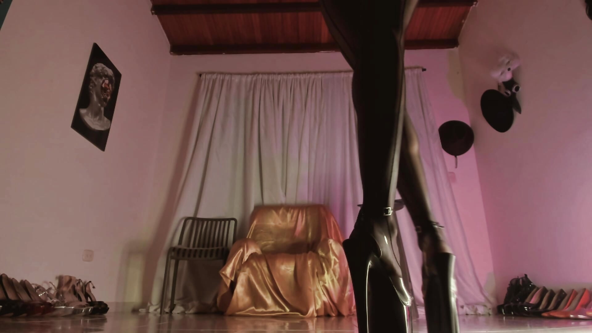 I invite you to be part of this ritual. - ArchieCollins adlı kamera modelinin videosu