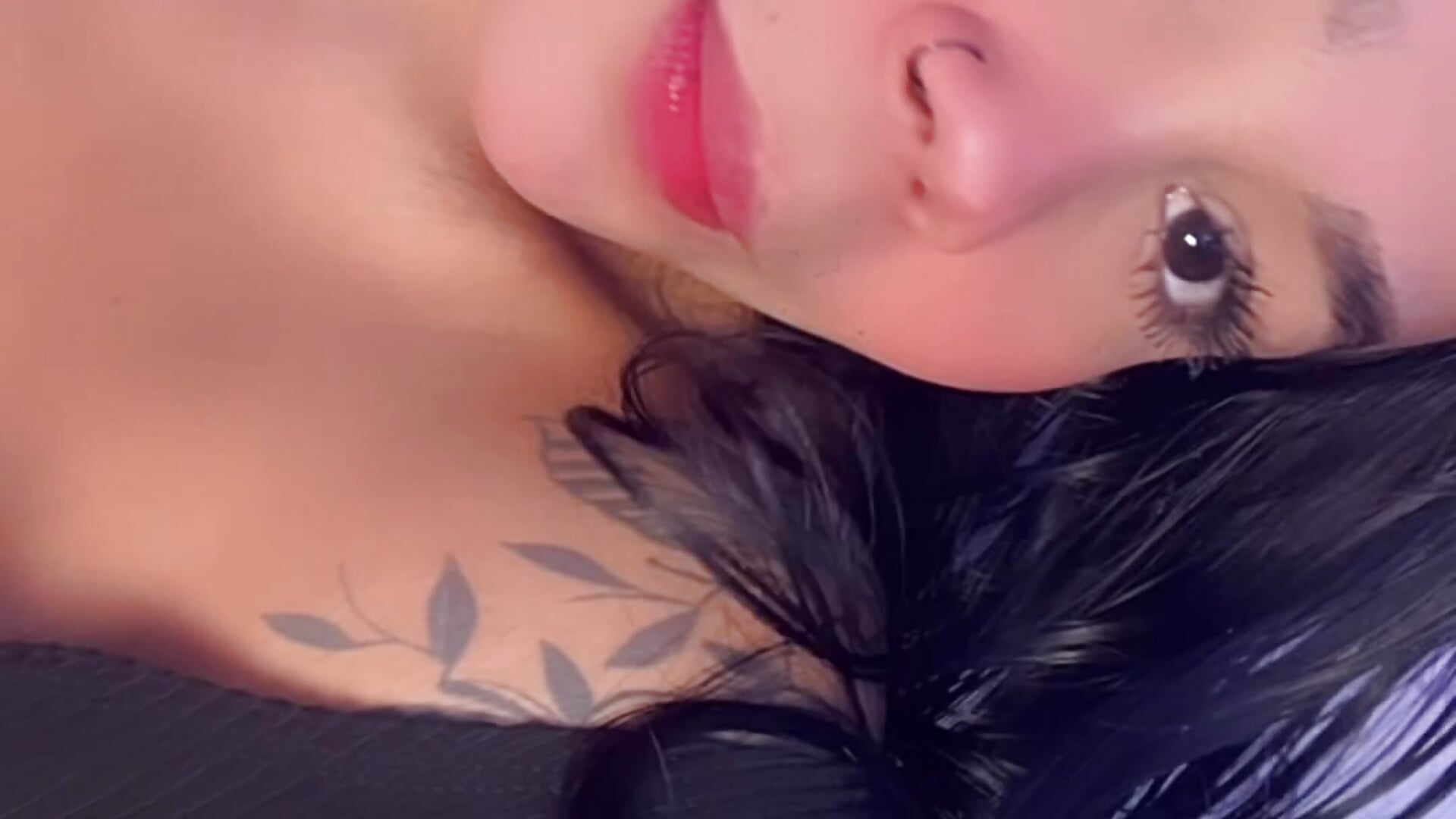 🥰🥰🥰 - EmilyQueen3x 캠 모델의 동영상