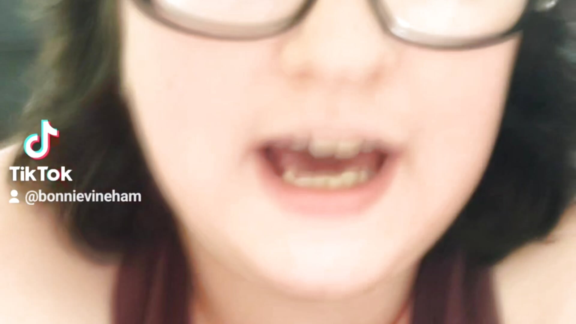 2024-01-31-202115169 - Video von newfieocean Cam-Model