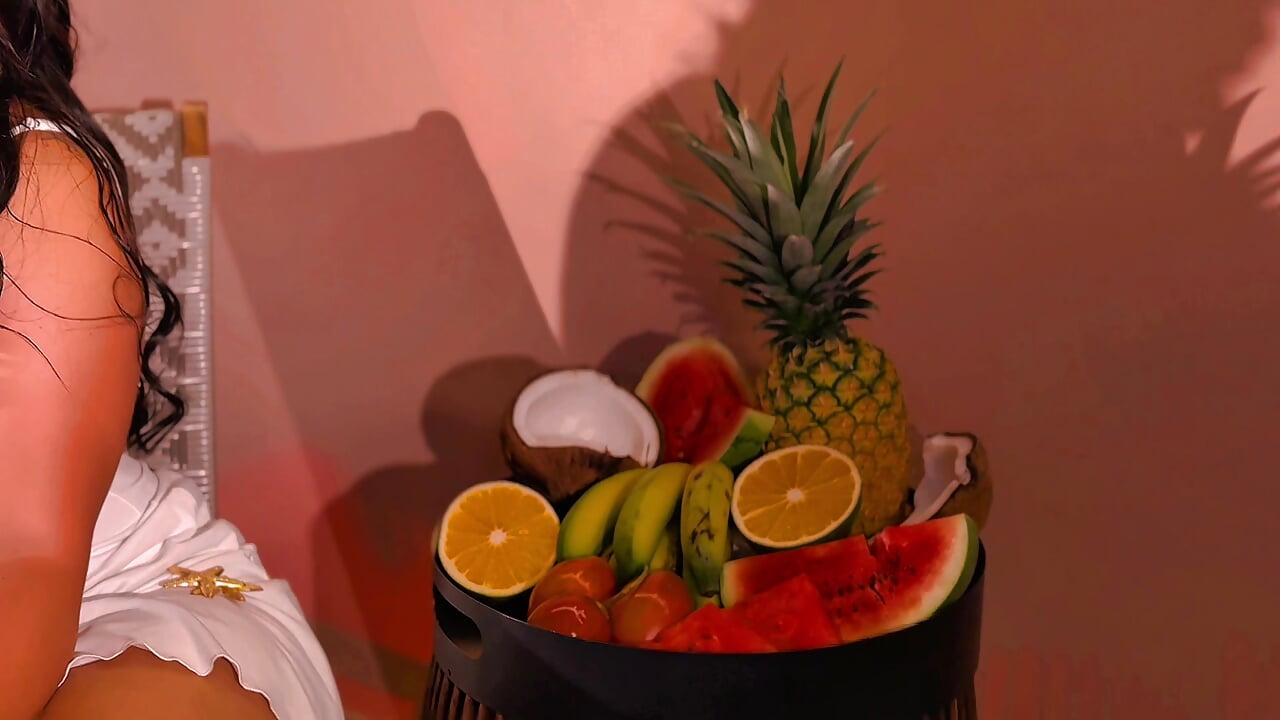 Tropical vibes 🍉