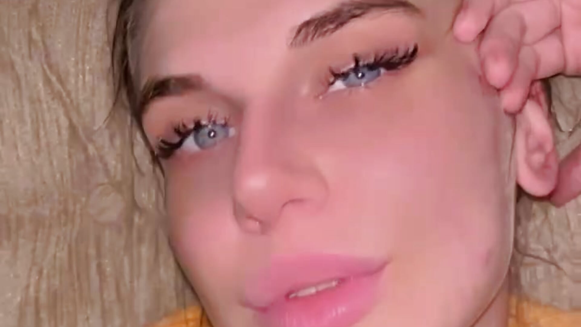 <3– Just_alice kameramodell videója