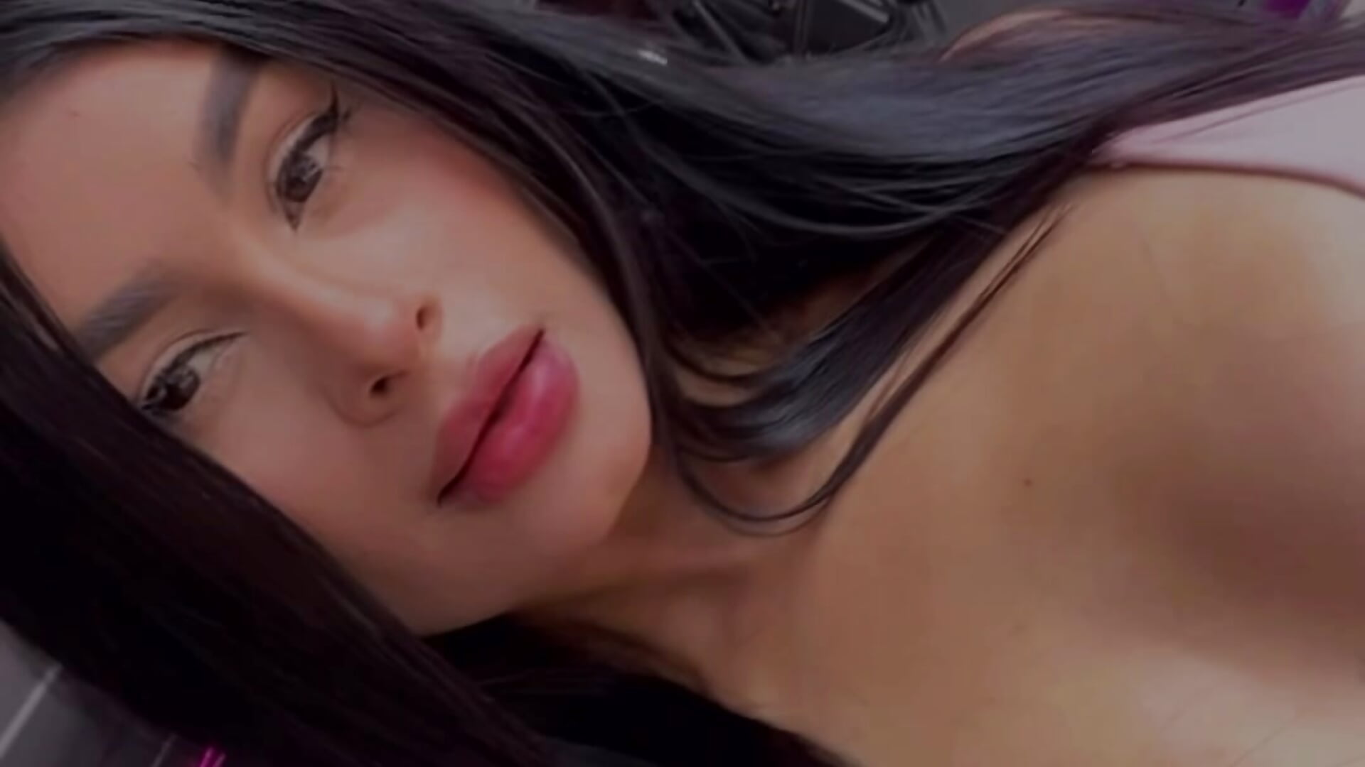 cute from gym 💖💖 - video by Cilie_lee cam model