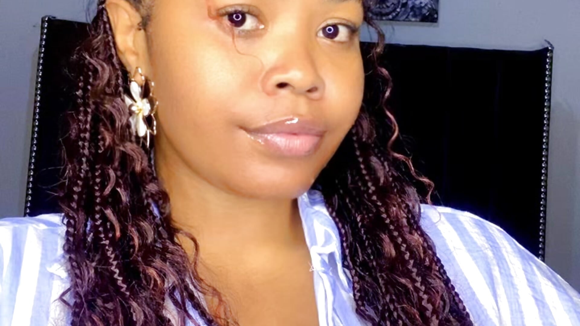 dc2646ba32c0427c94f8e15d0e38de25 - vídeo de LunaCovenn modelo de câmara