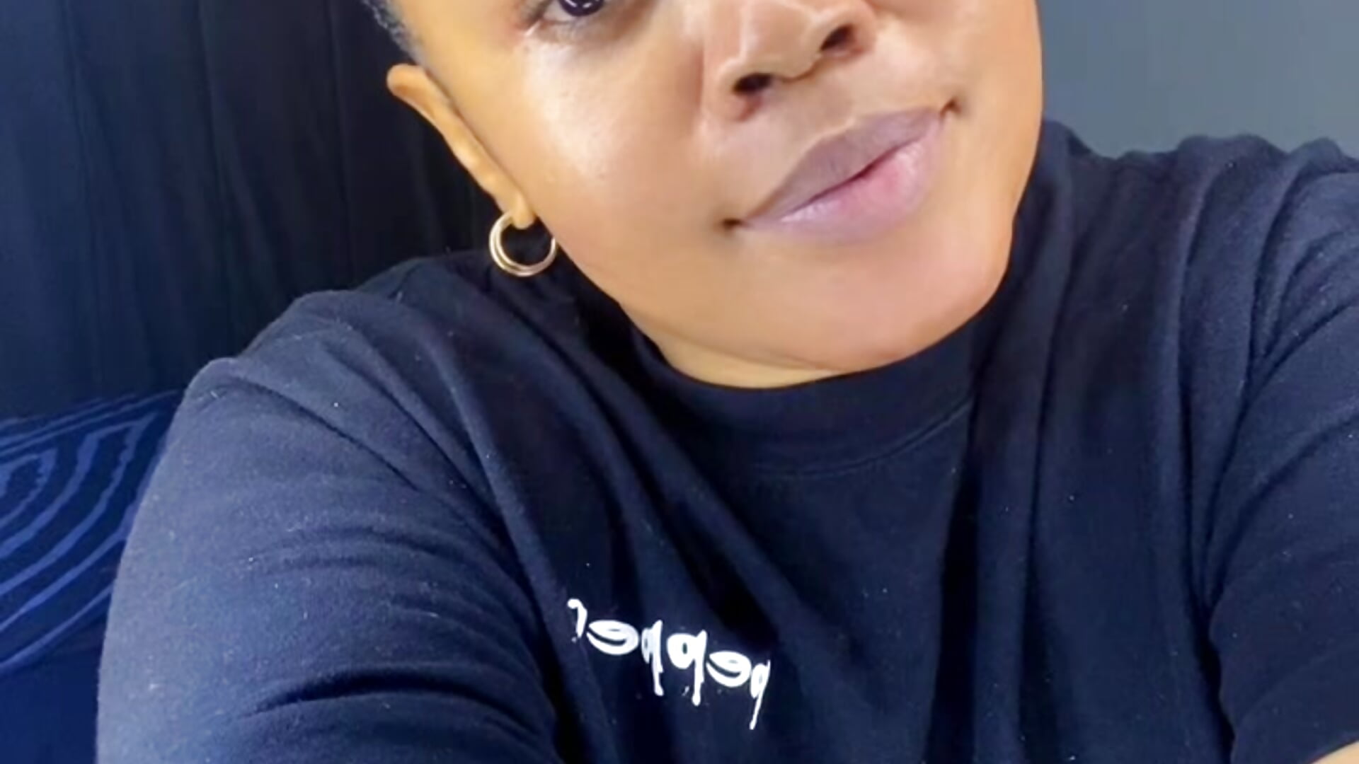 c5af8cb565c740f9acdd63325c02273b - vídeo de LunaCovenn modelo de câmara