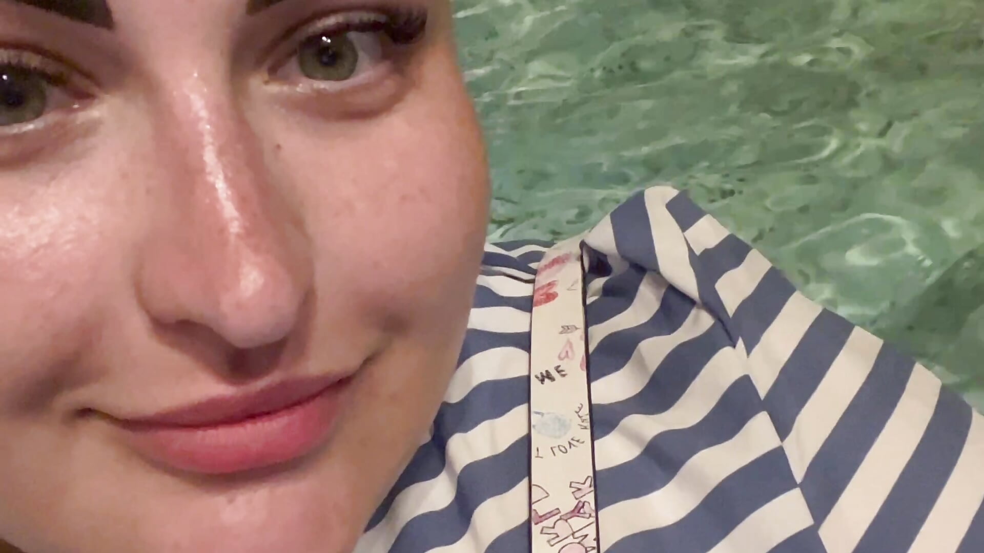 Fontana di Trevi ✨ - vídeo de la modelo de cam YrChocolateDonut