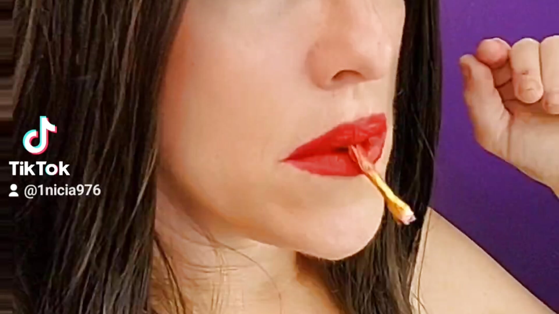 Bad Ass - video by Sofi-Centaurio-VRgin cam model