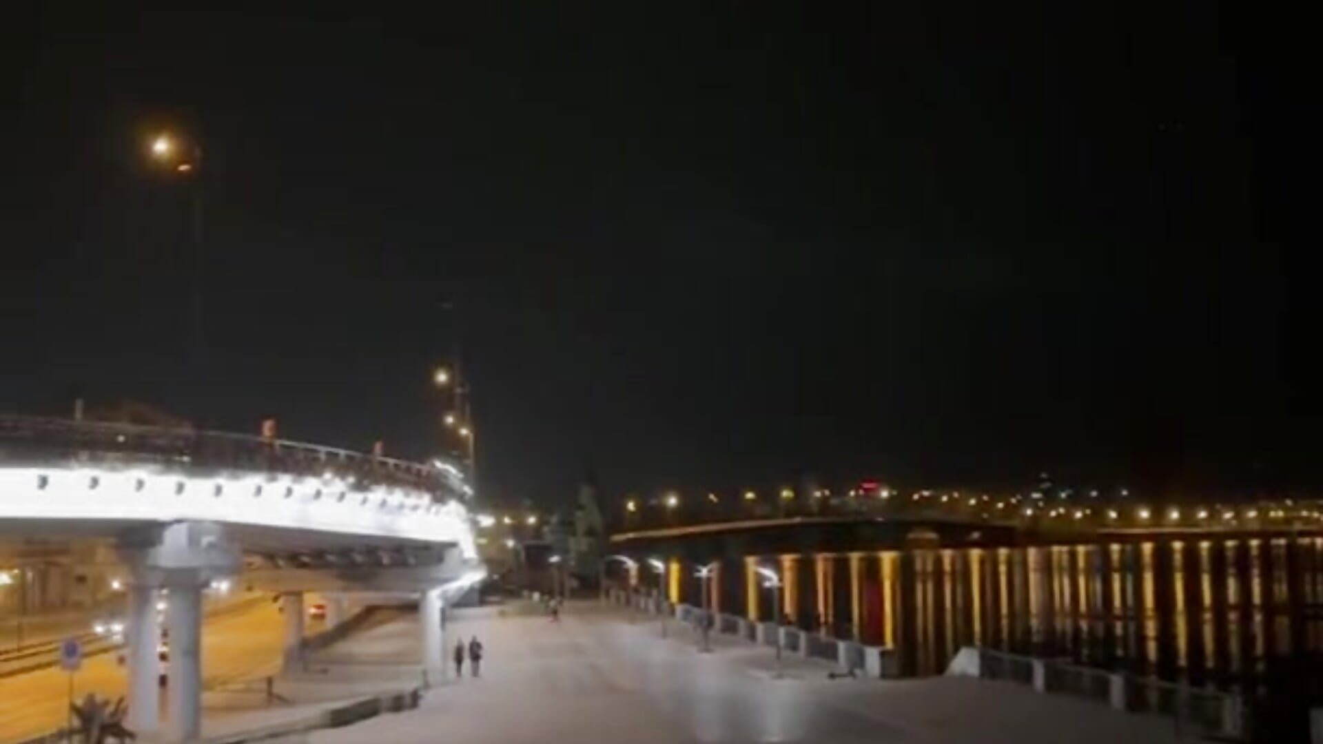 video – видео вебкам-модели aavocadok