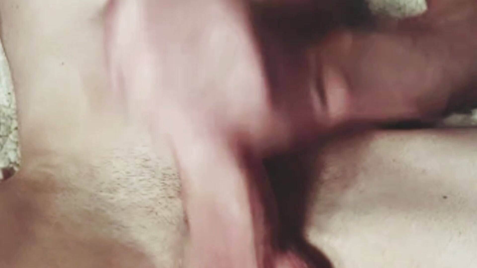 Super slow motion cumshot and rich moans - video của người mẫu cam Angel_Aire