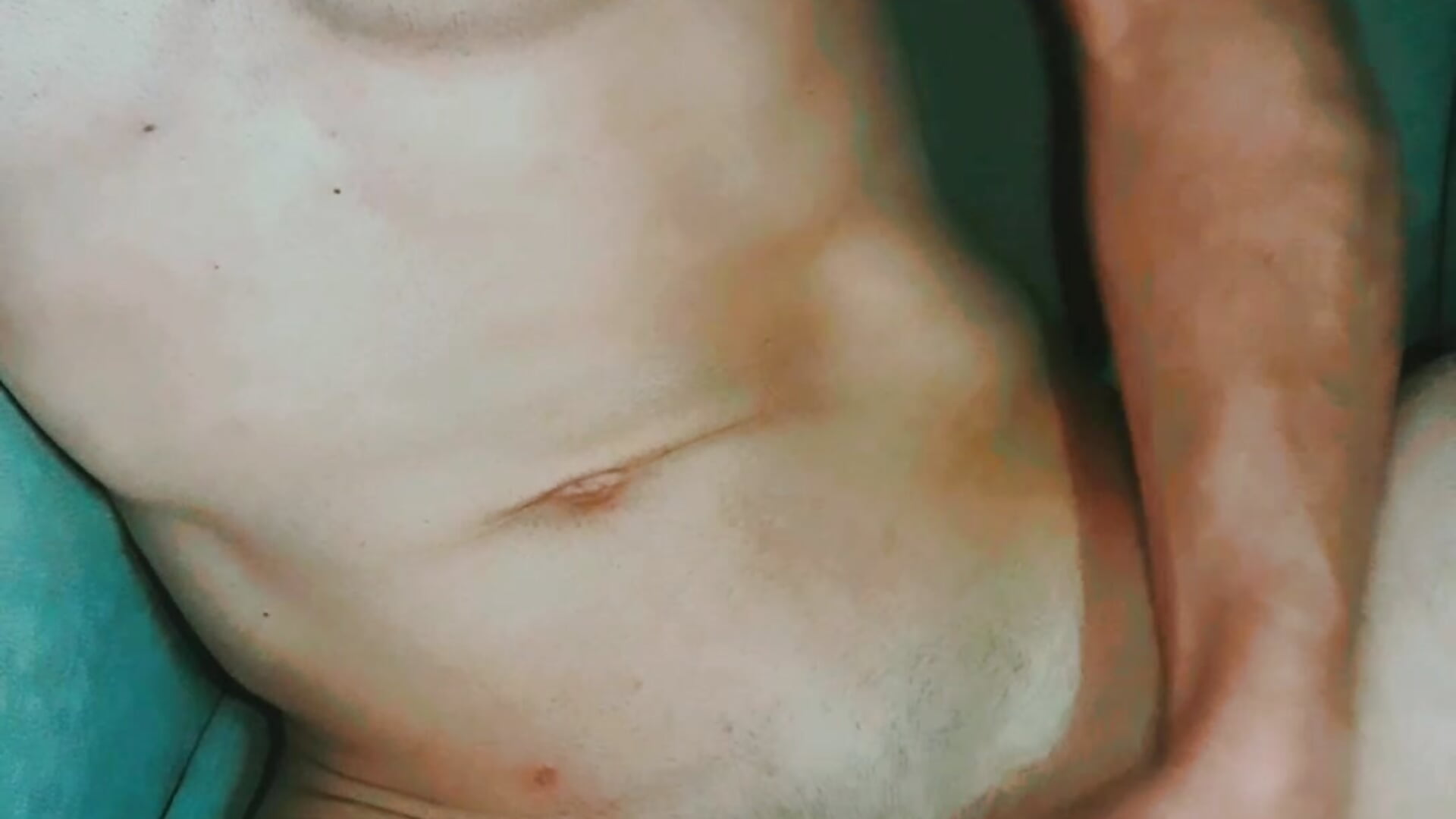 Deportista masturbándose fuerte 10 minutos hasta sacar toda su leche - video của người mẫu cam Angel_Aire