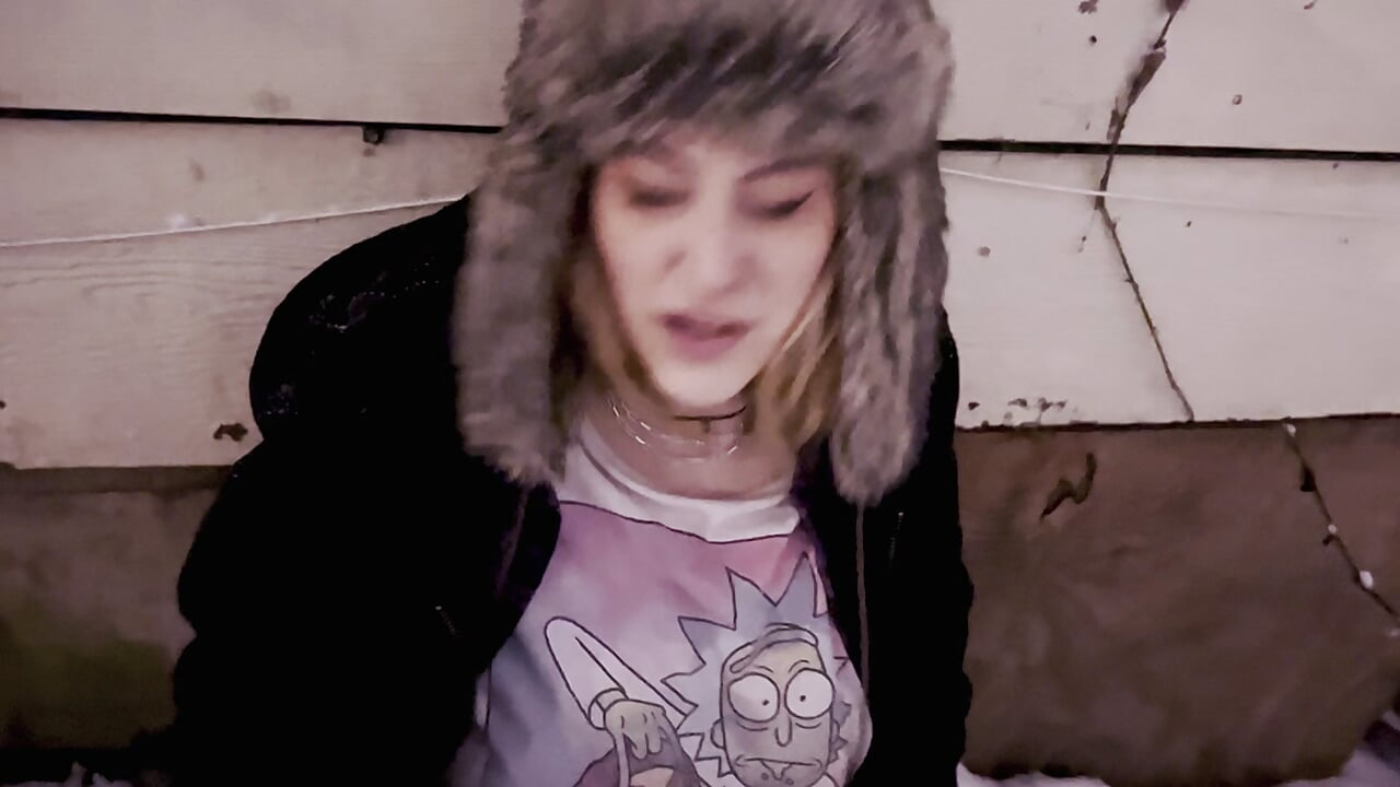 Squirt & suck in snow! - βίντεο μοντέλου Mallorykoxx69