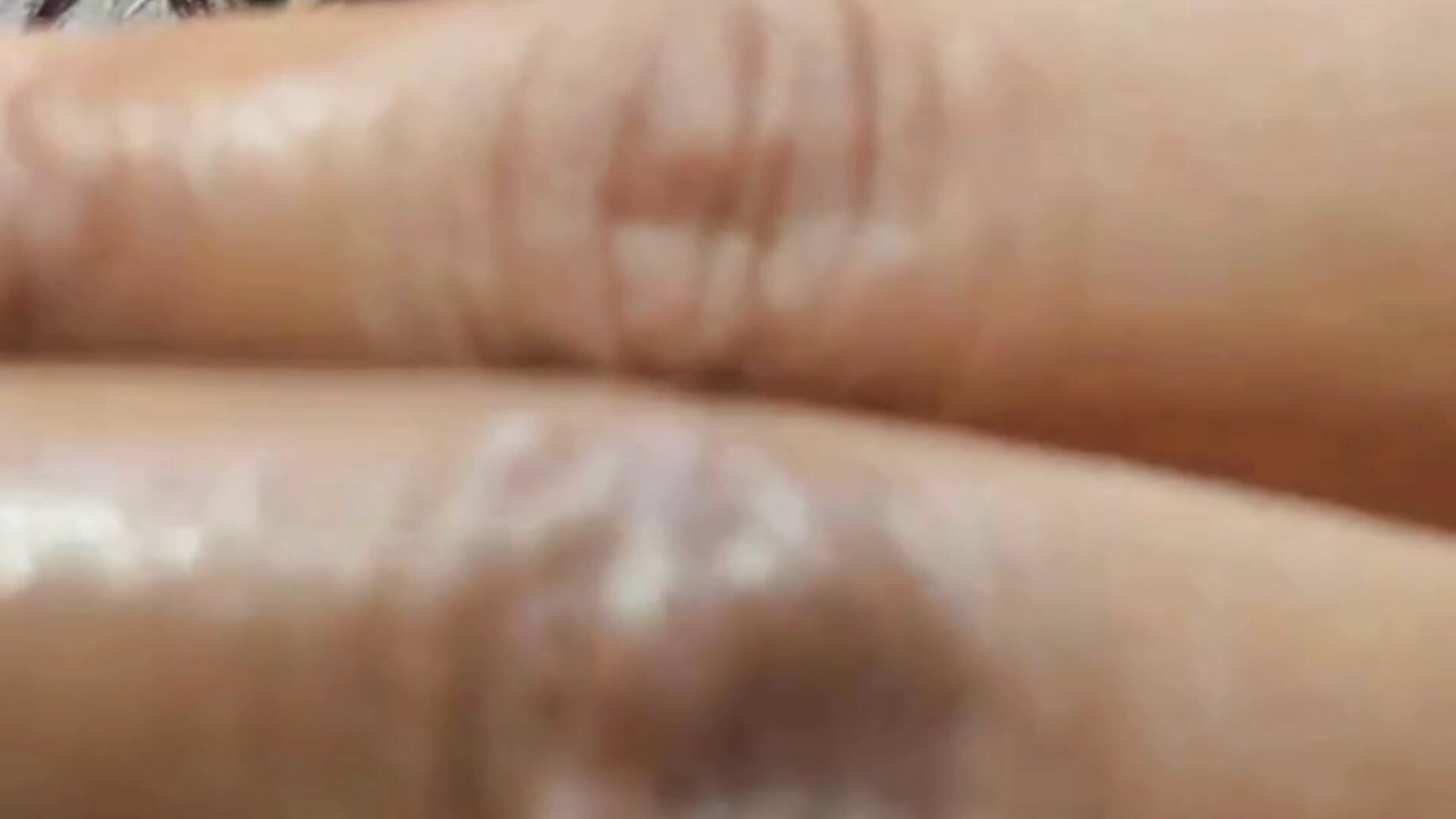 HOT FINGER