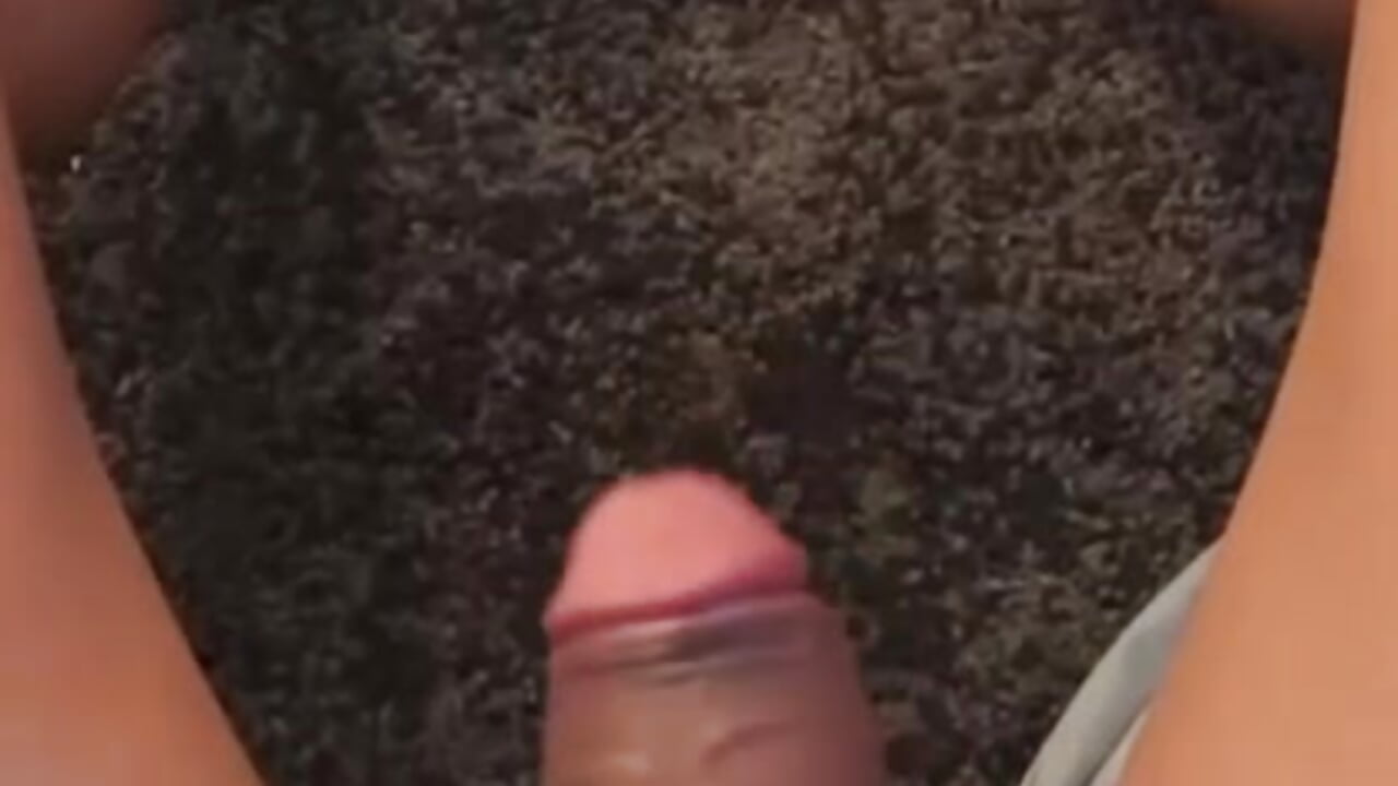 Craving for my massive cock💦 - video oleh Lo_la_69 kamera model