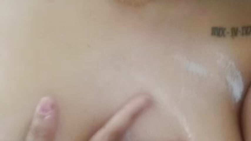 WhatsApp Video 2022-06-06 at 11,20,19 AM - video by Helen_Machine cam model
