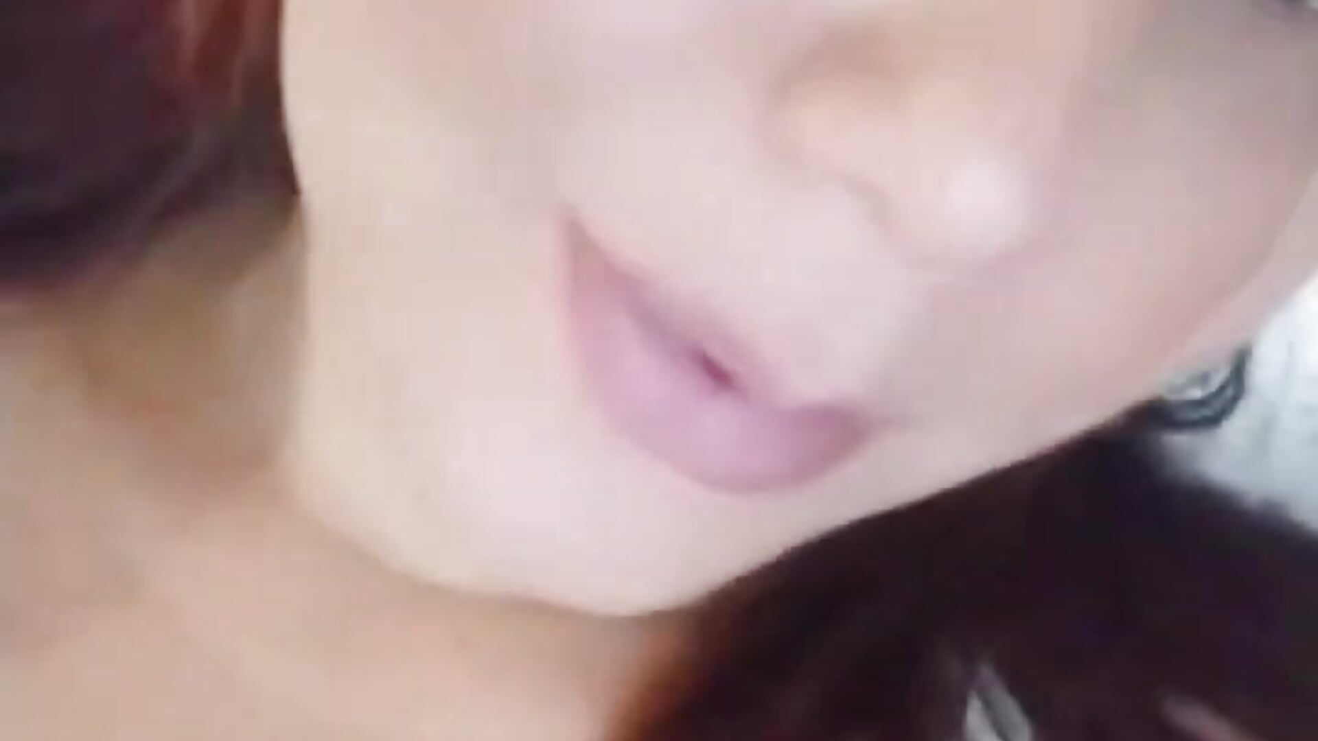 VID_21630526_104153_296– annie_21_ kameramodell videója