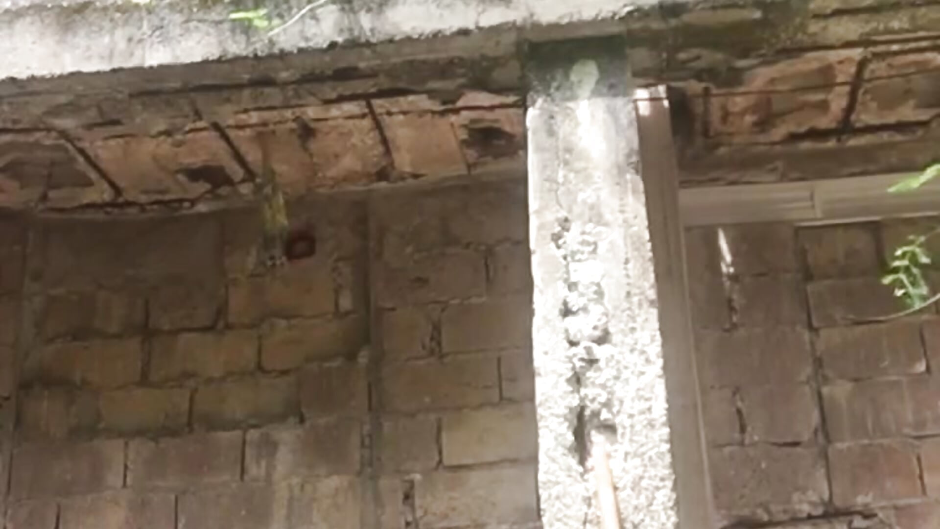 Mi jornada laboral muy temprano – video modela na kameri EL-CHICLE-TV