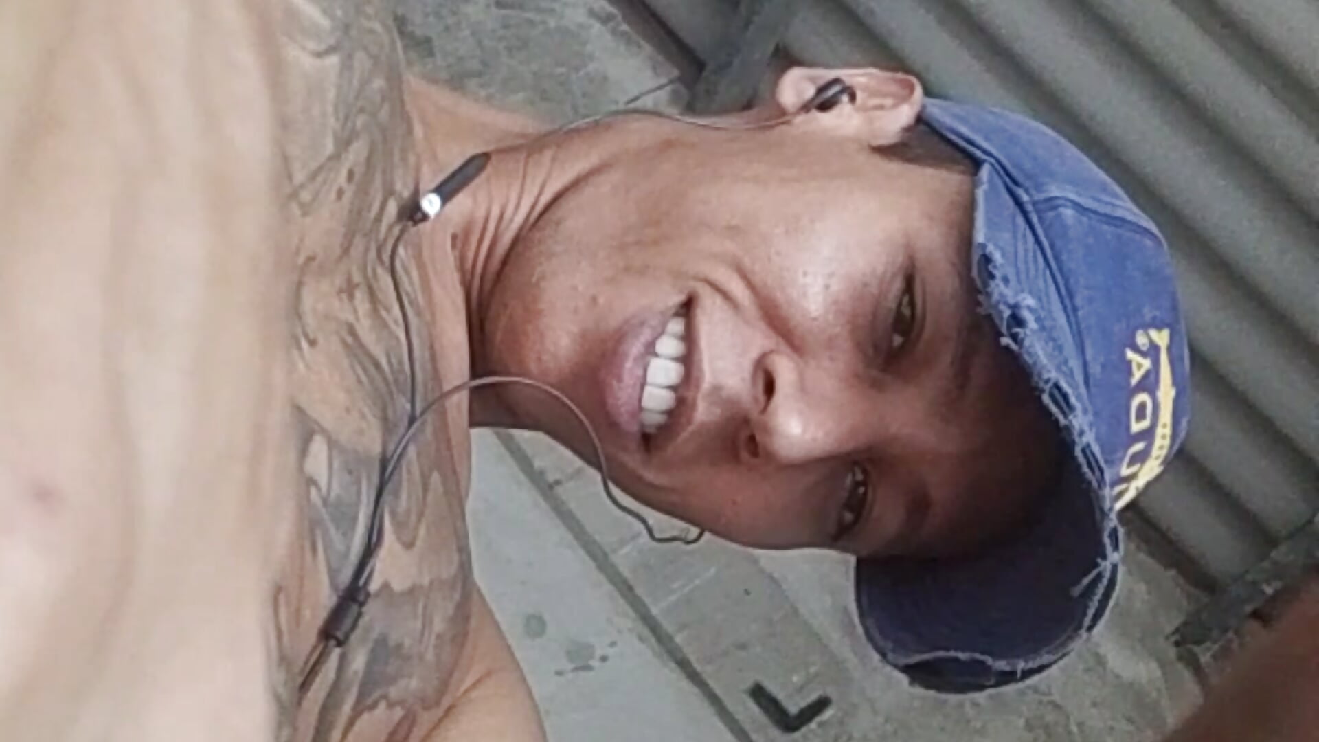 te mereces esto por ser especial para mi – video modela na kameri EL-CHICLE-TV