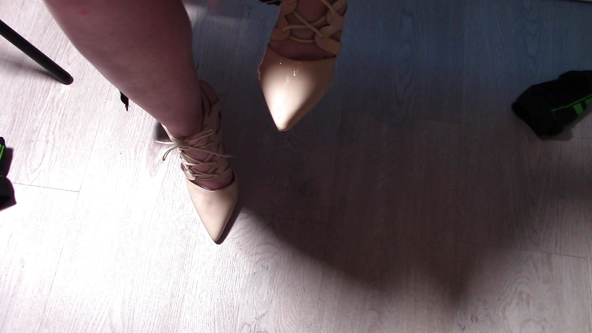 StefanLecktHeels - video by Exotic-Desire cam model