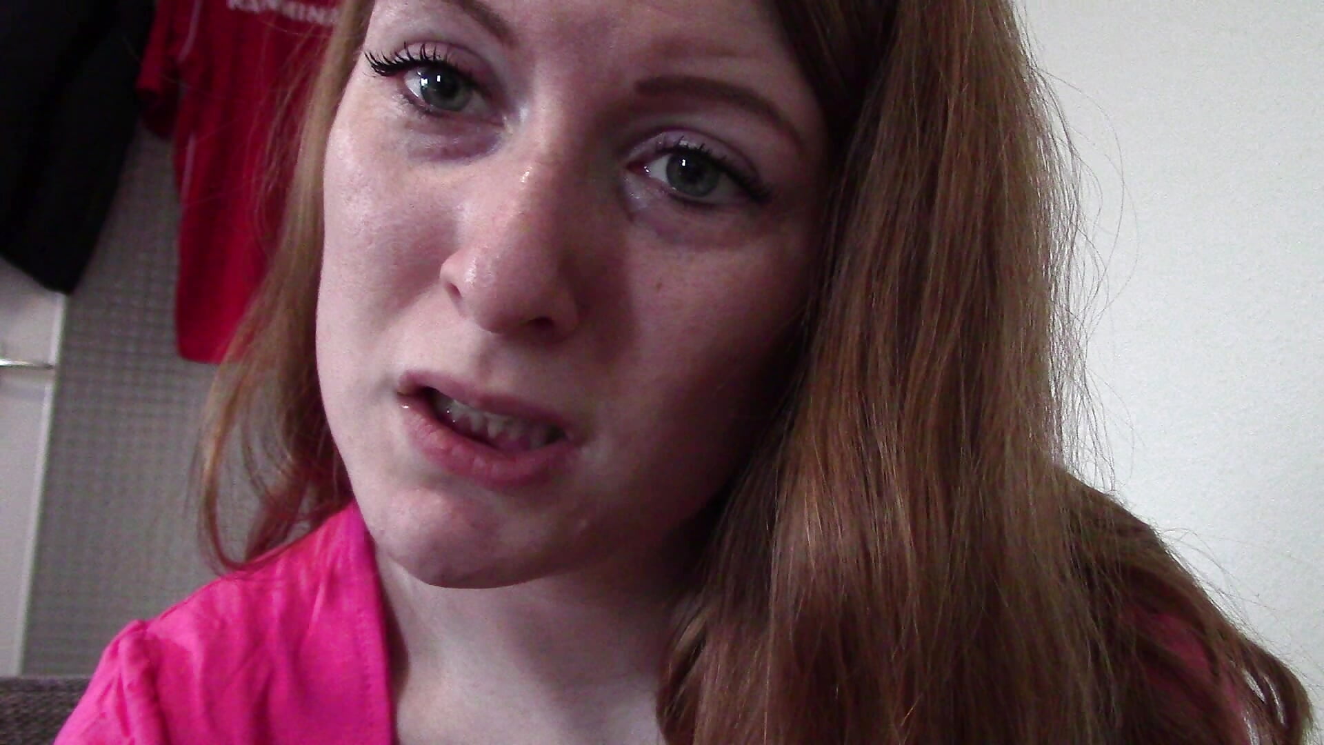 Dominanz! Schwänger mich auf der Couch - video by Exotic-Desire cam model