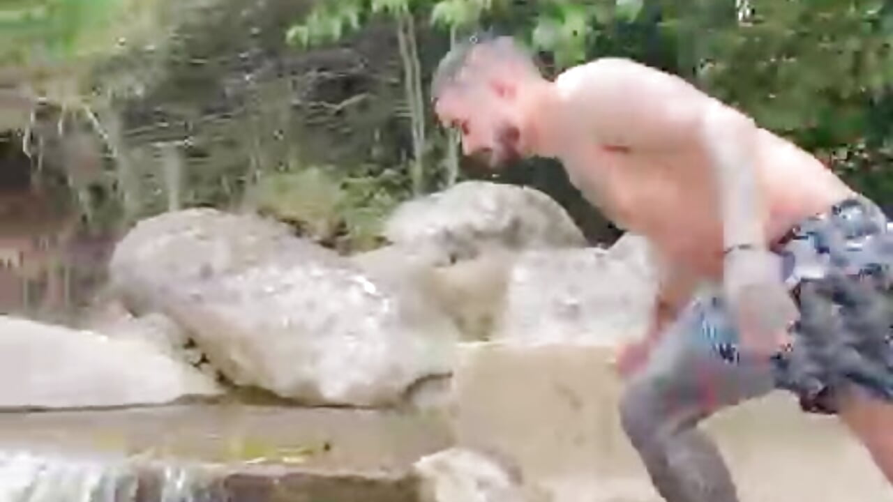 Трендове відео  6459 вебкаммоделі matteosantos