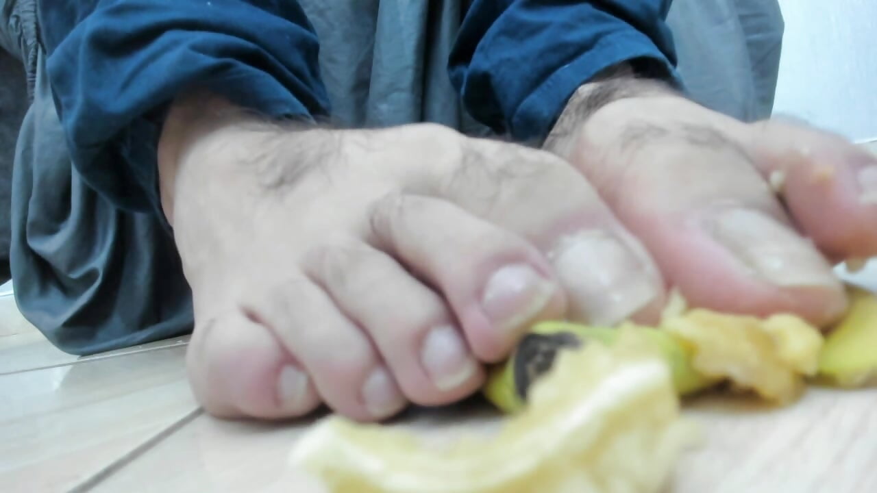 Between fingers and desires－カメラキャストのmatteosantosの動画