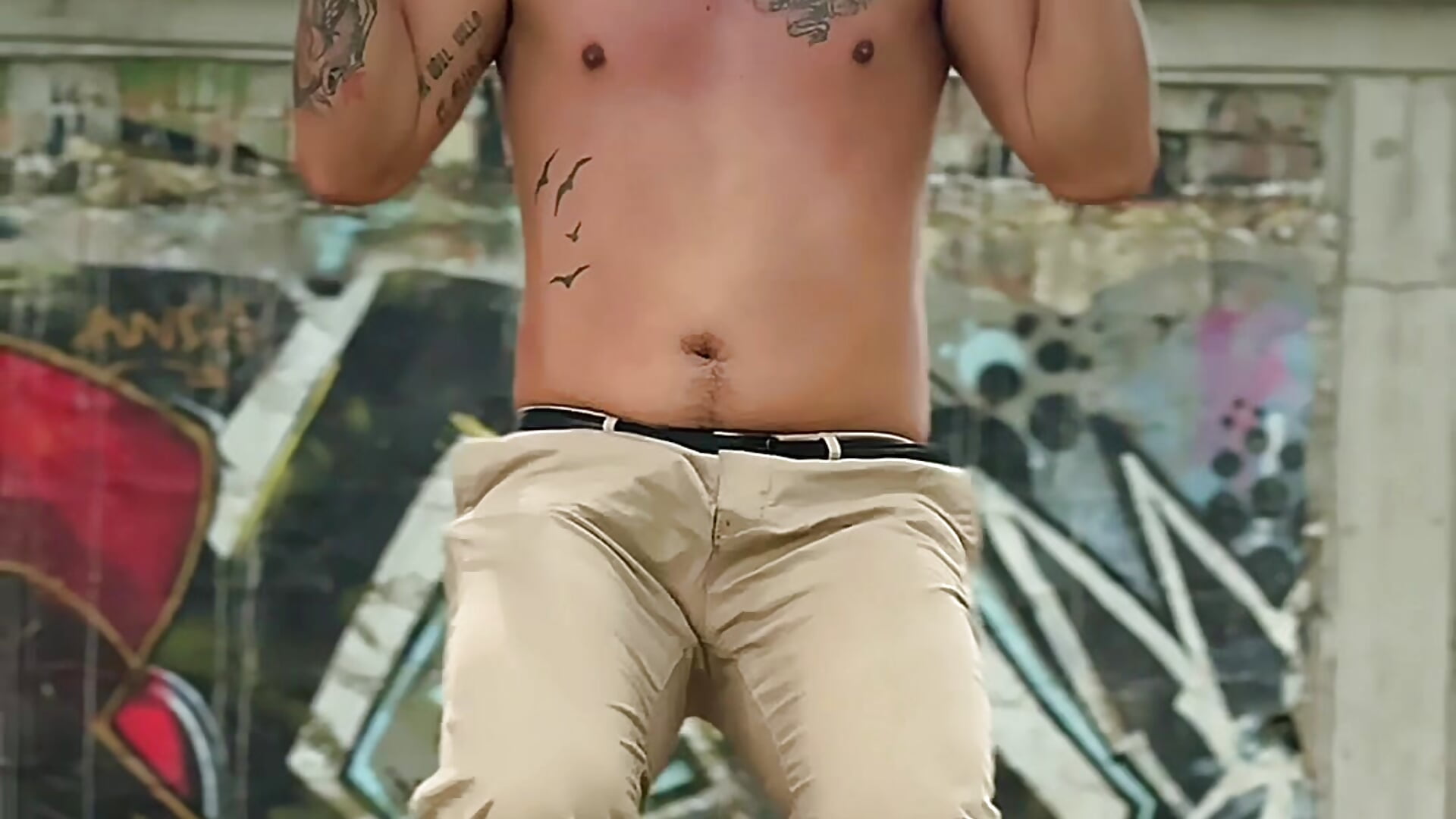 "I am not any fantasy ... I am the one you are going to remember." - video by matteosantos cam model