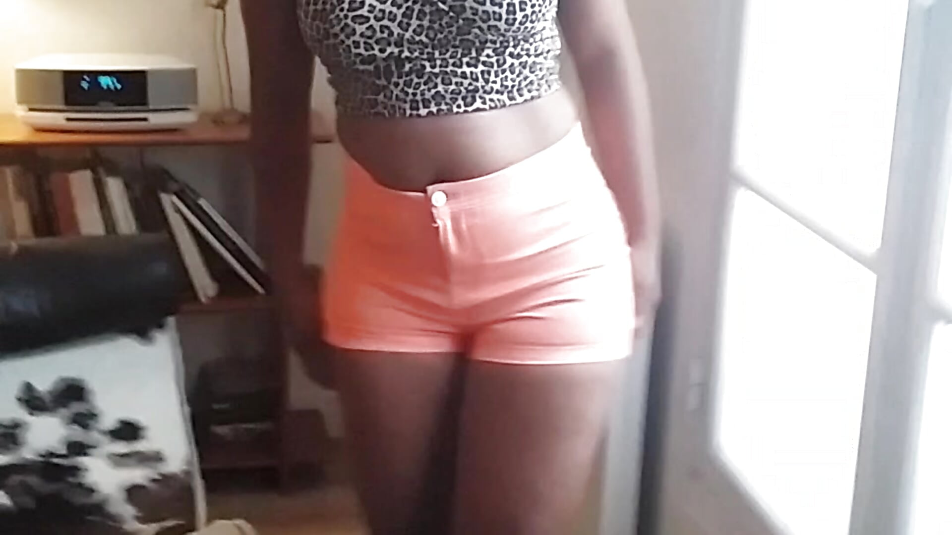 Chez mon ami - vídeo de la modelo de cam clients