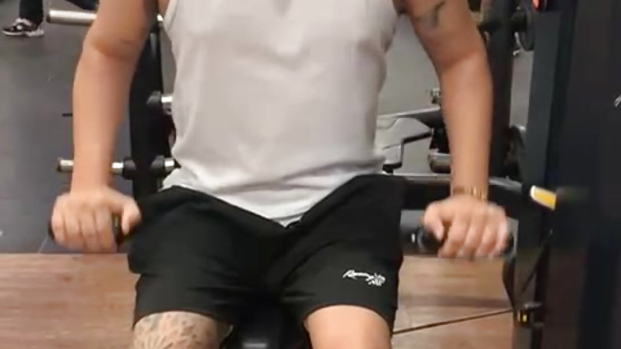 WhatsApp Video 2025-11-04 at 2,03,18 PM - video by junaiker_roa cam model