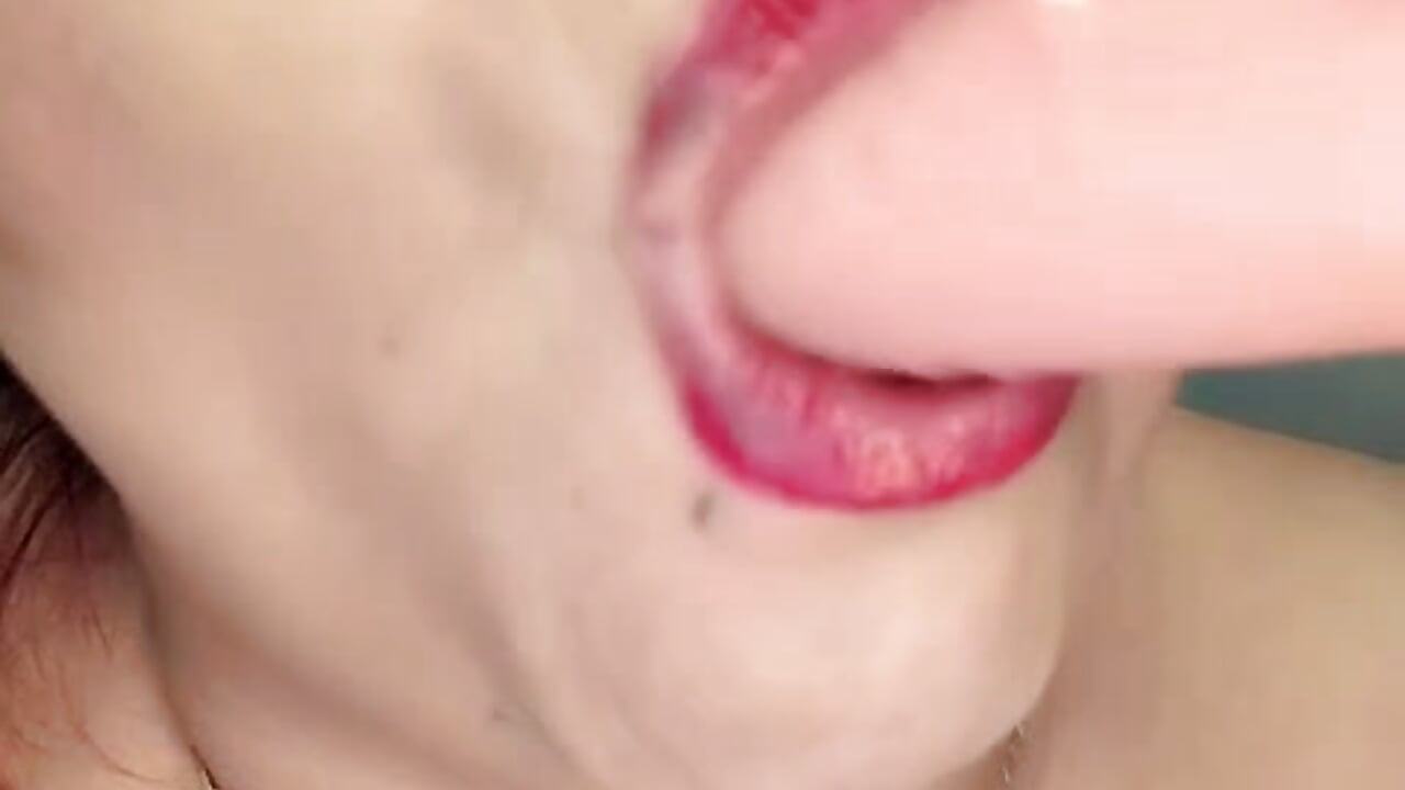 Blowjob + saliva