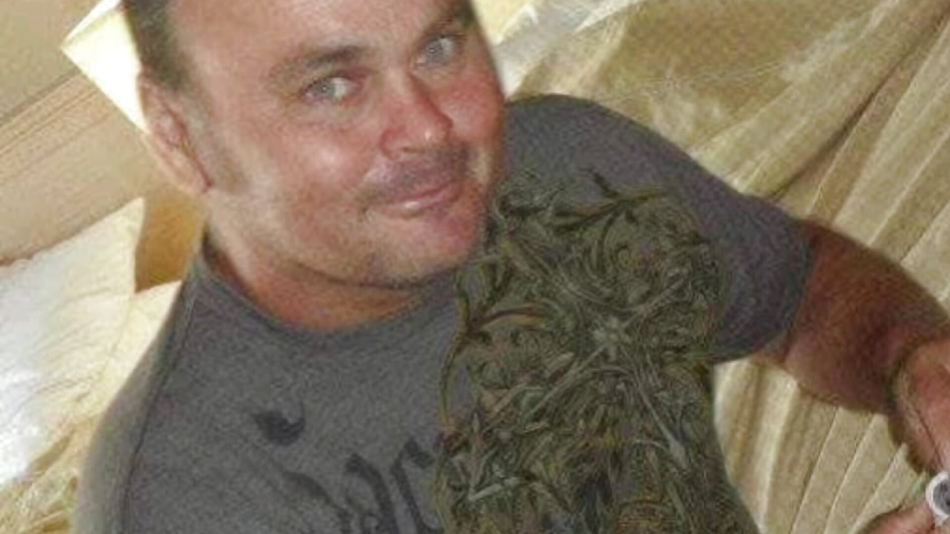 James Bass 19 - วิดีโอโดย jamestexas โมเดลแคม