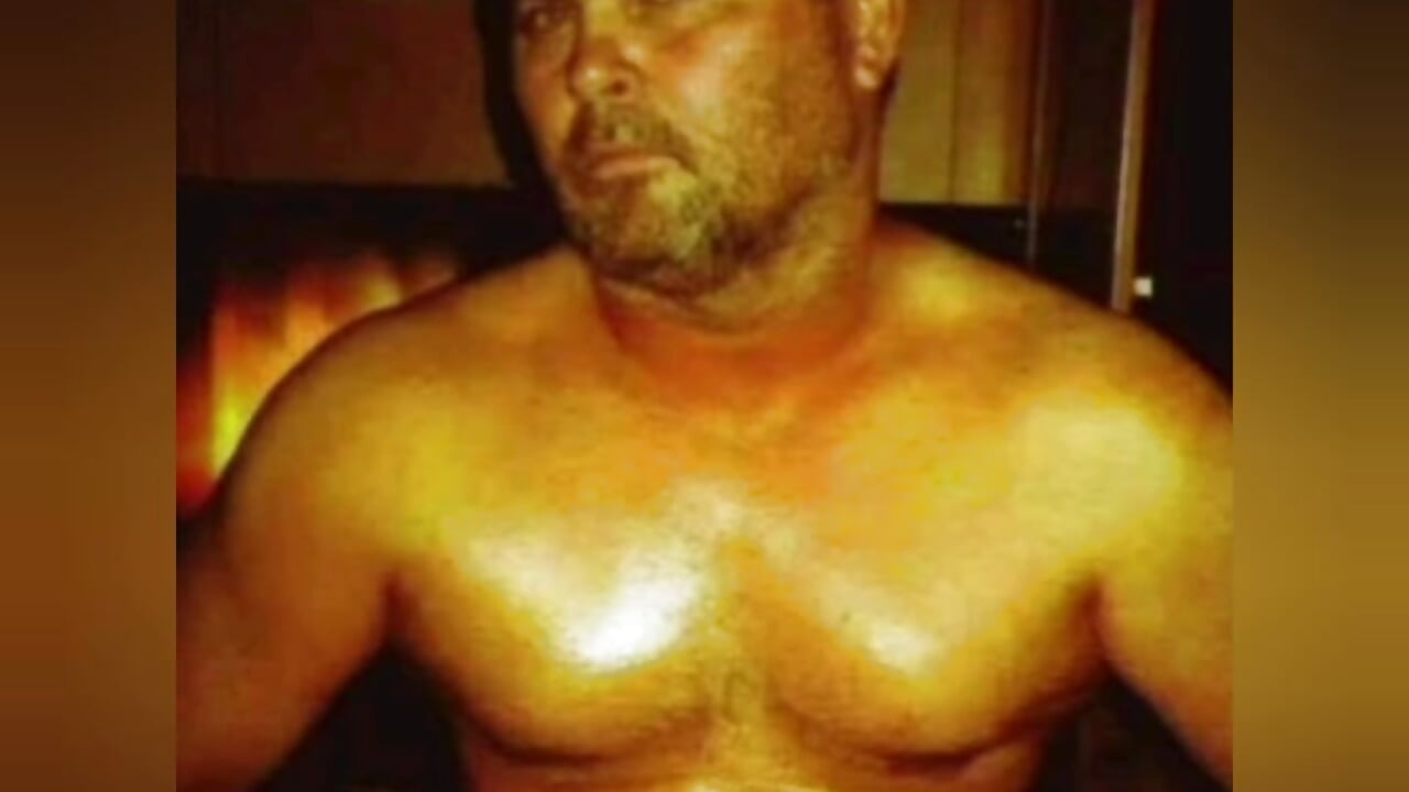 JAMES BASS GETTING FAMOUS - video by jamestexas cam model
