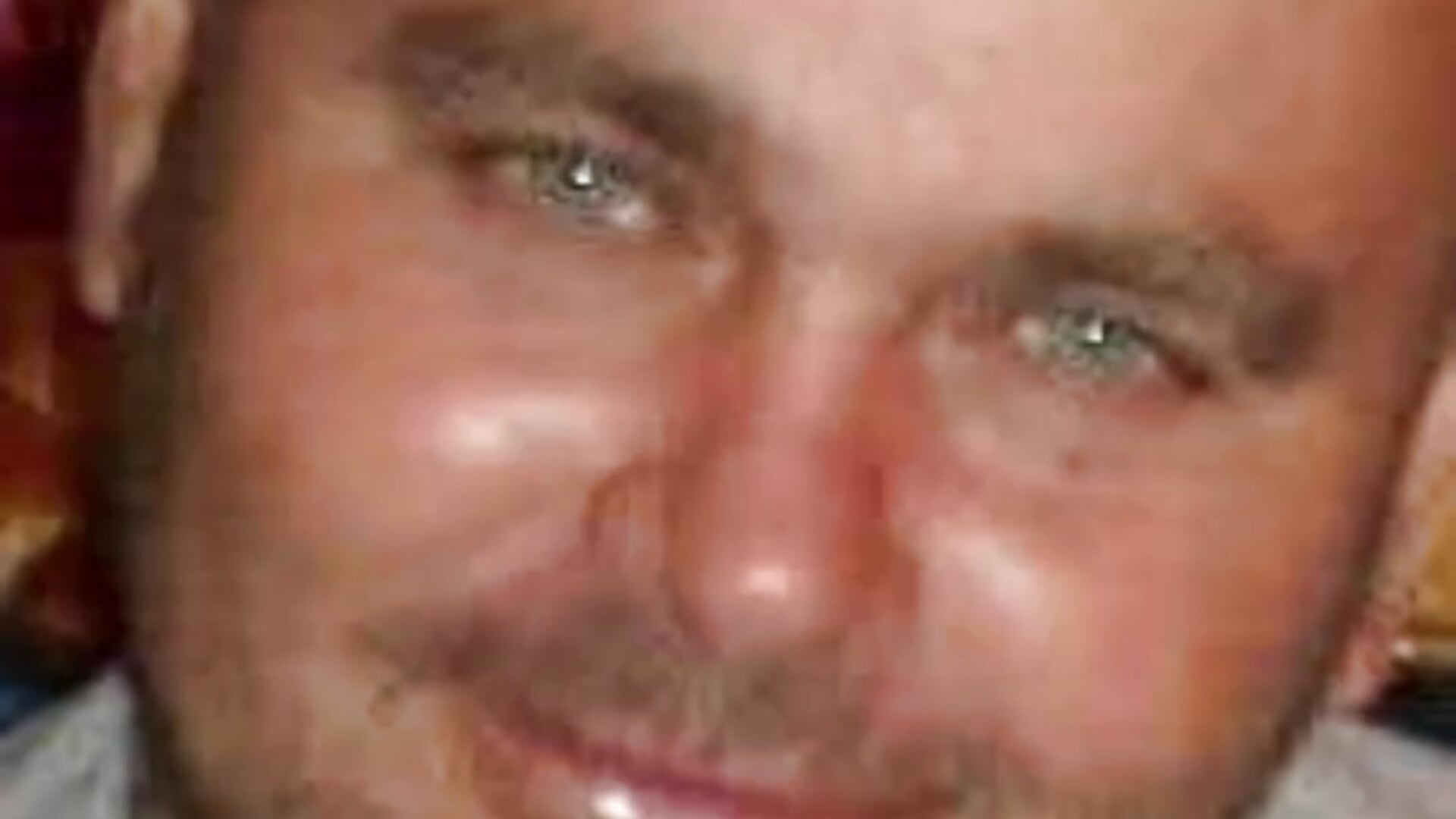 James Bass – video modela na kameri jamestexas