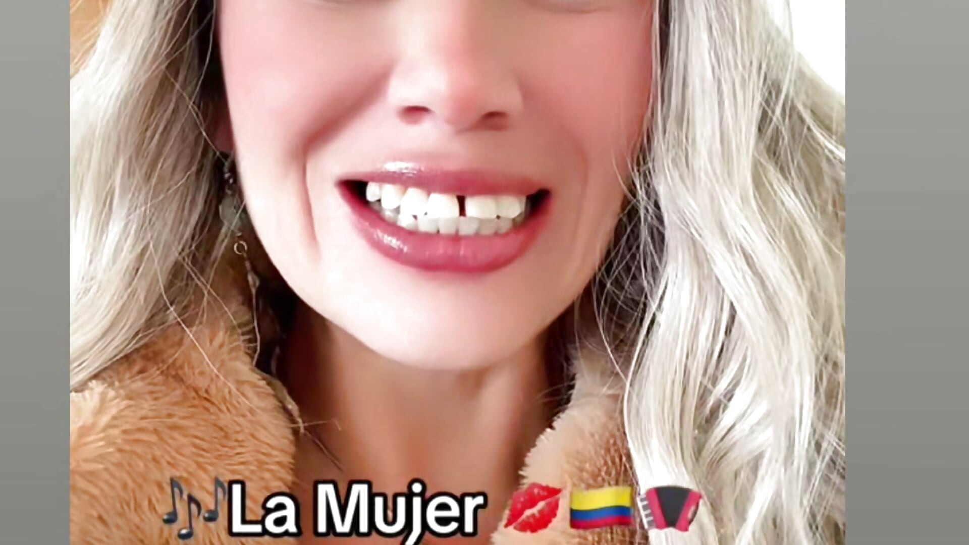 🇨🇴 🇨🇴 🇨🇴 🇨🇴 🎶 🎛️ 🎶 🎛️ 🎶 🎶 💃🏼 💃🏼 💃🏼 💃🏼 - video van MARILYNRICHTER cam-model