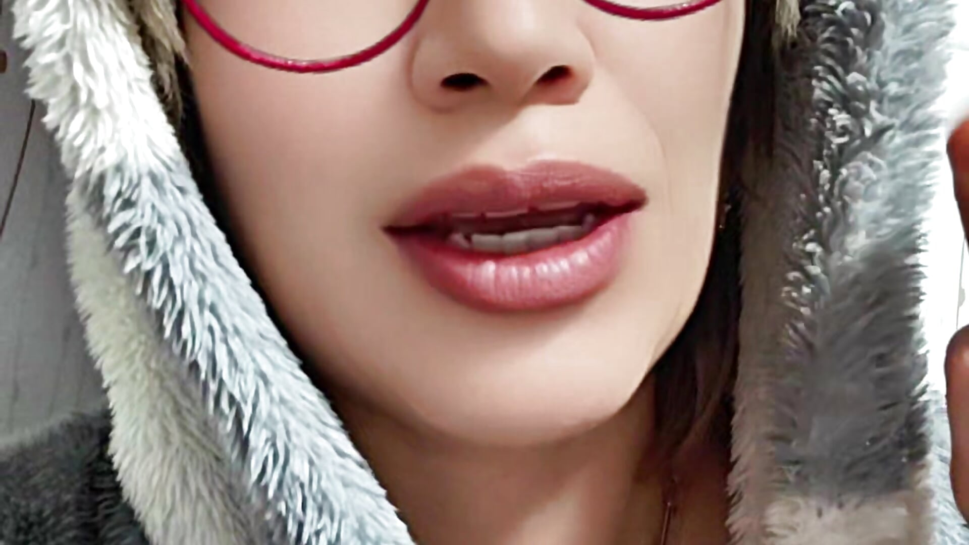 USE EL CEREBRO! 🧠 📖📚💪🏼🕊️🇨🇴🔥❤️ - วิดีโอโดย MARILYNRICHTER โมเดลแคม