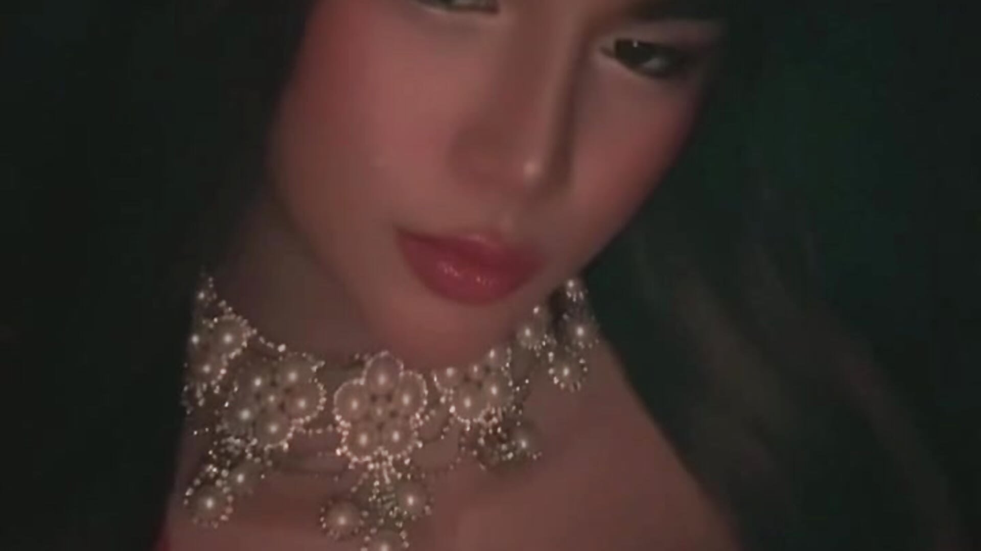 ATTACK ON ME 😜😝😛 - video by CelineWintour cam model