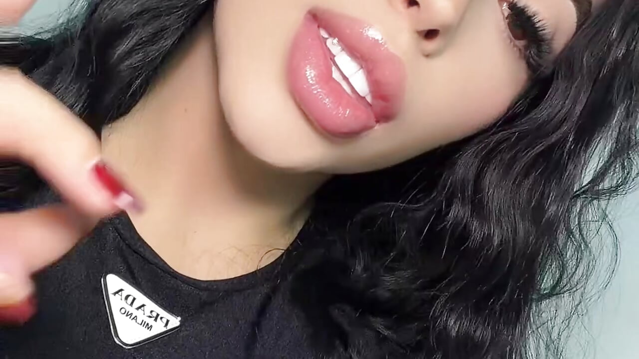 ALISSON_FOXXX1