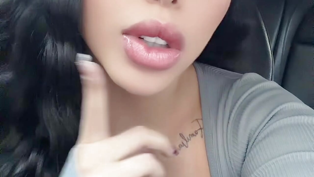 Tu 👸🏻💗 - video by ALISSON_FOXXX1 cam model