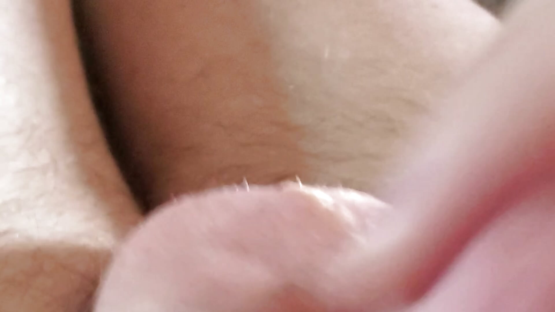 20230425_141852 - vidéo du modèle de showcams rem4001@xh