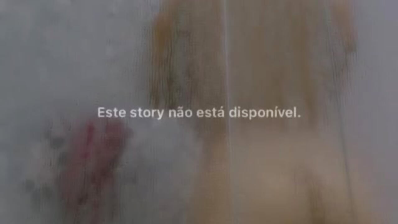 WE BATHE TOGETHER - video by vaness_weet cam model