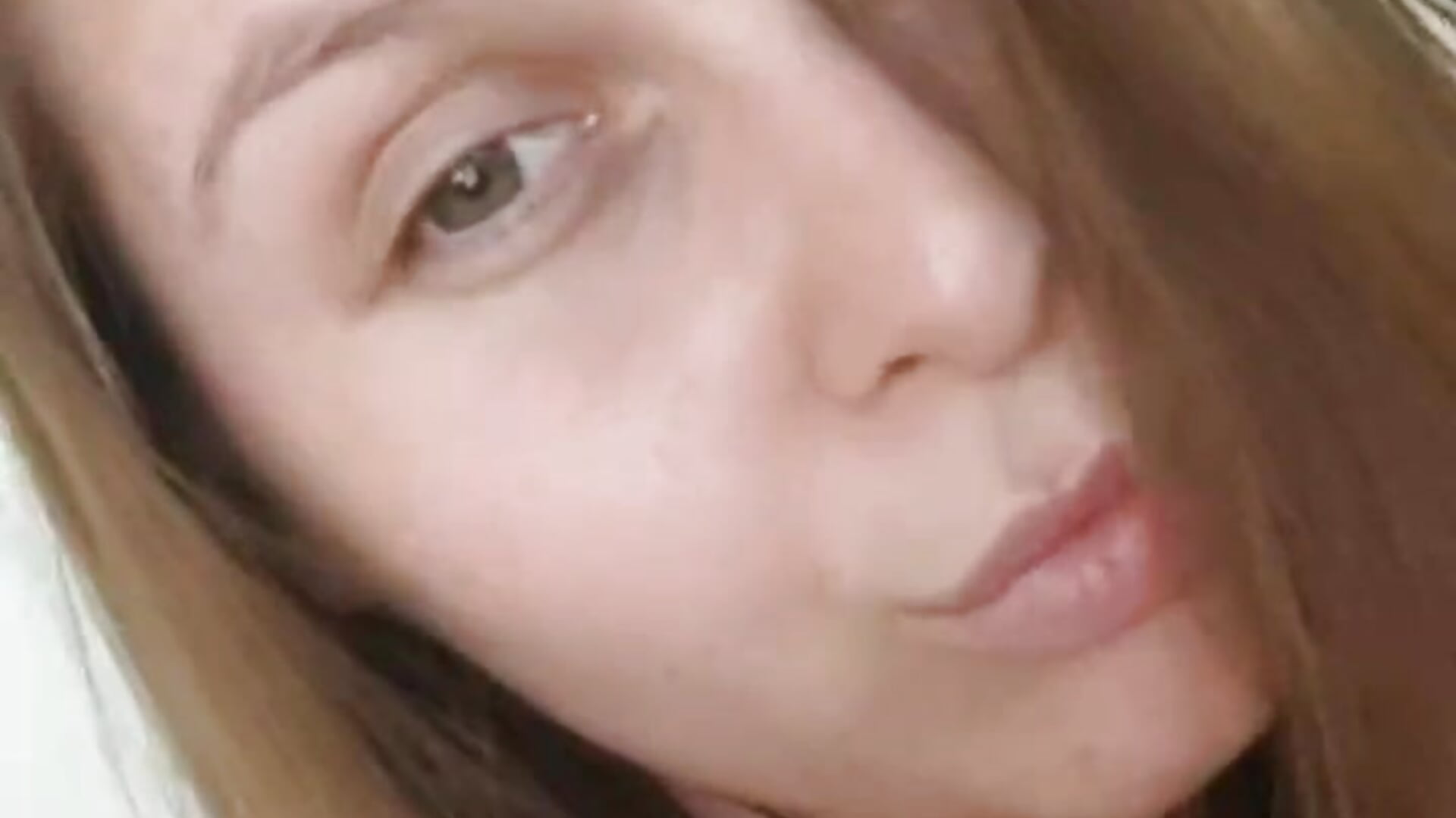 Tengo ganas de jugar - video by OnlySolovicio cam model