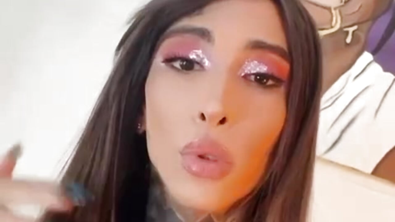 WhatsApp Video 2025-01-05 at 9,41,19 PM - 視頻由 drippyorlovee 主播提供