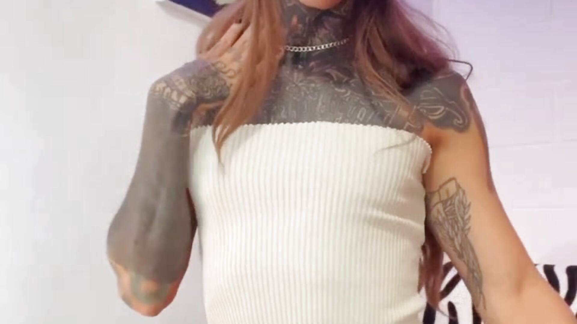 WhatsApp Video 2025-01-05 at 9,41,17 PM - 視頻由 drippyorlovee 主播提供