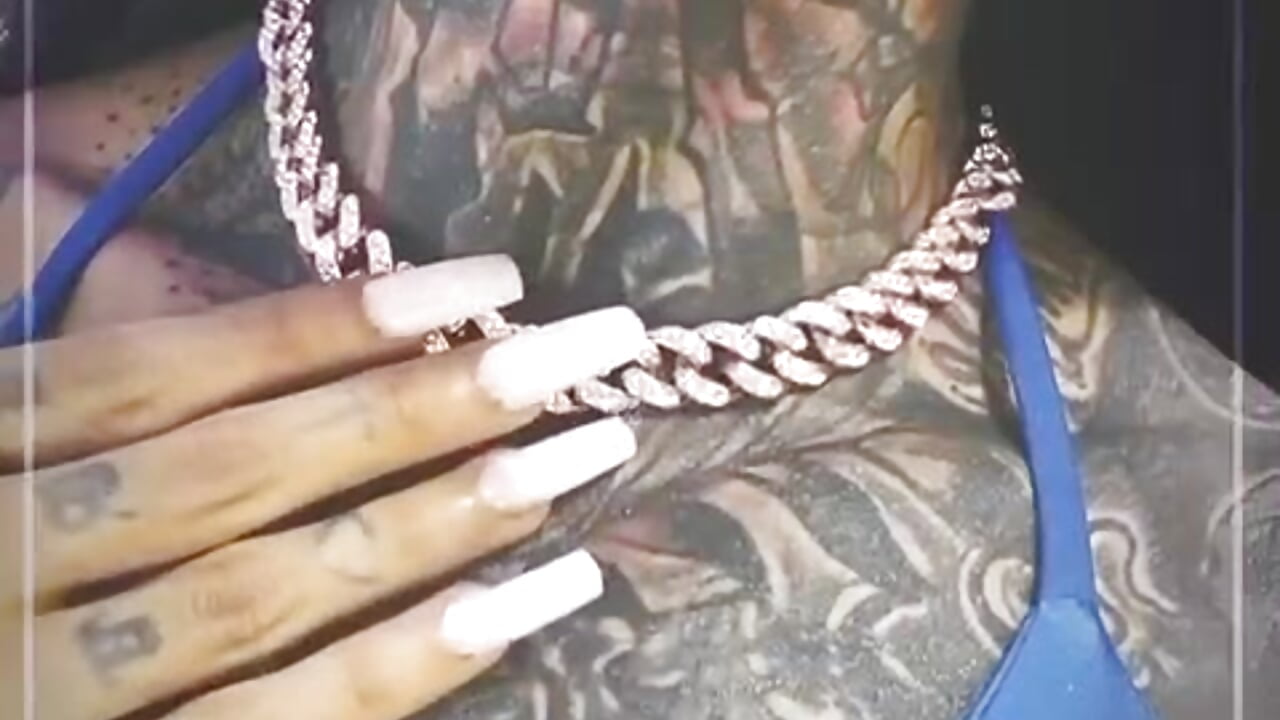 WhatsApp Video 2025-01-05 at 9,41,15 PM - 視頻由 drippyorlovee 主播提供