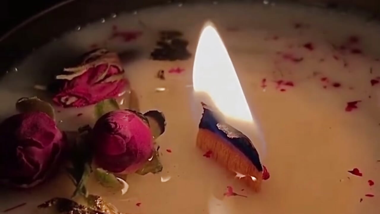 The fire is soothing.... - video by Var_Kiss cam model